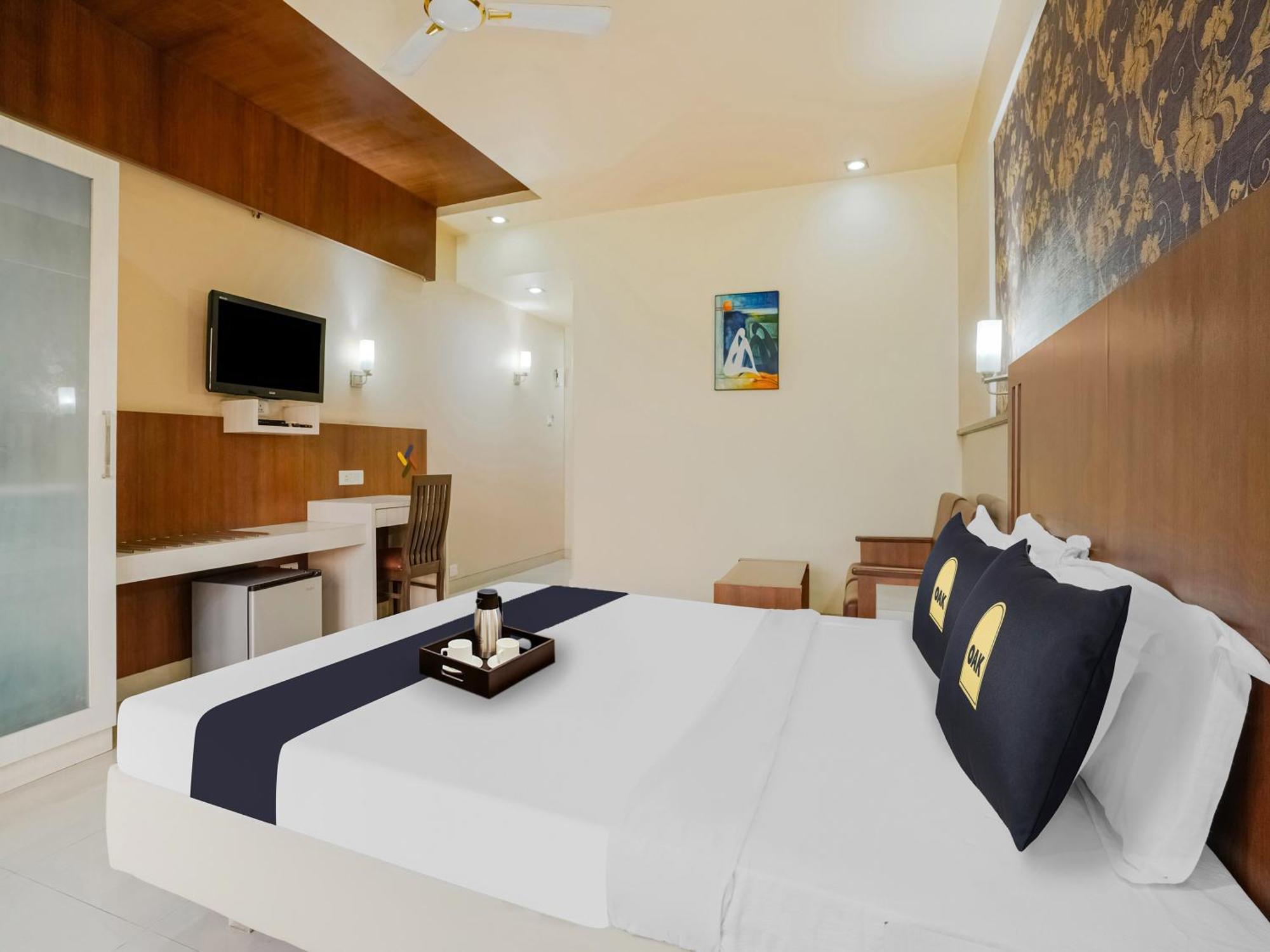 Hotel Marina Near Igi Airport Delhi New Delhi Exteriör bild